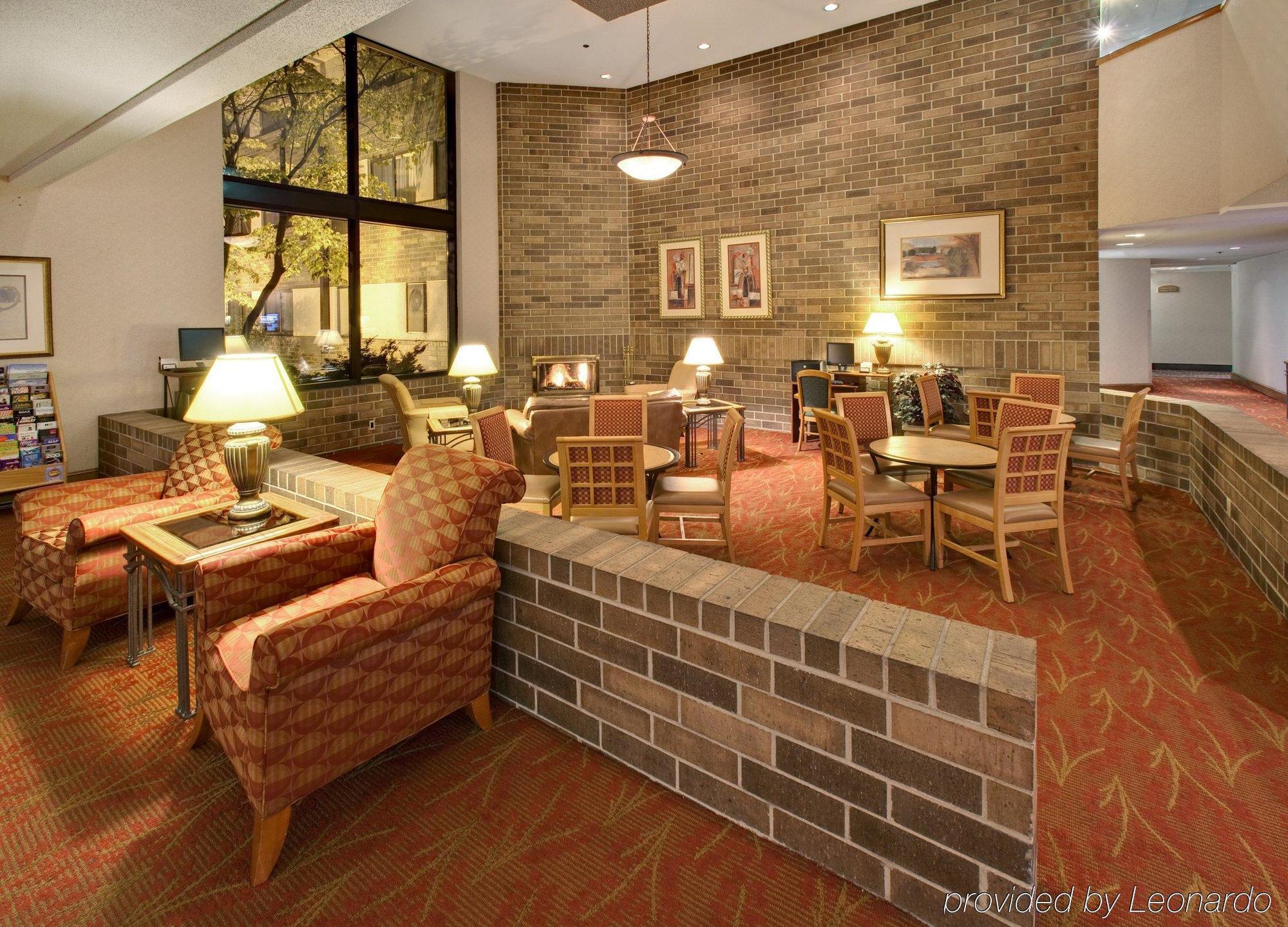 Holiday Inn Express Chicago Nw - Arlington Heights, An Ihg Hotel Exterior photo